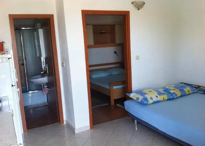 Apartments Bugenvila